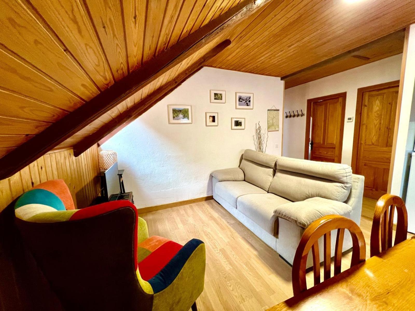 Apartamento La Buhardilla Del Boscache San Juan De Plan Eksteriør bilde